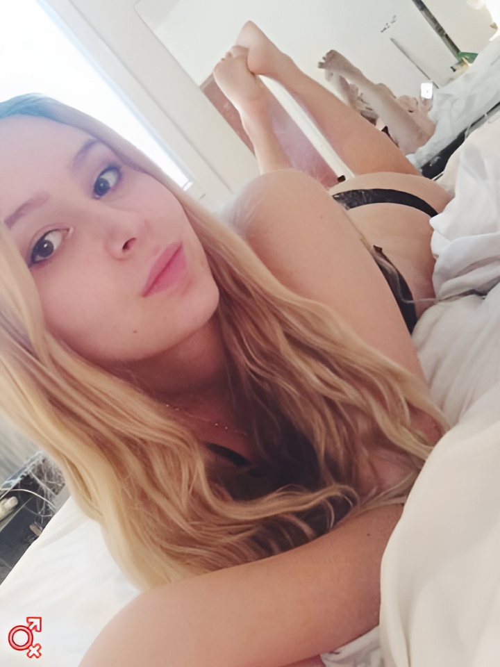 Марина привлекательная девушка из Вязников цена от 2000 руб