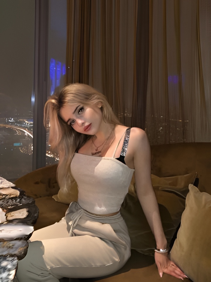 Индивидуалка Яна, доступна для личного знакомства от 3000 руб