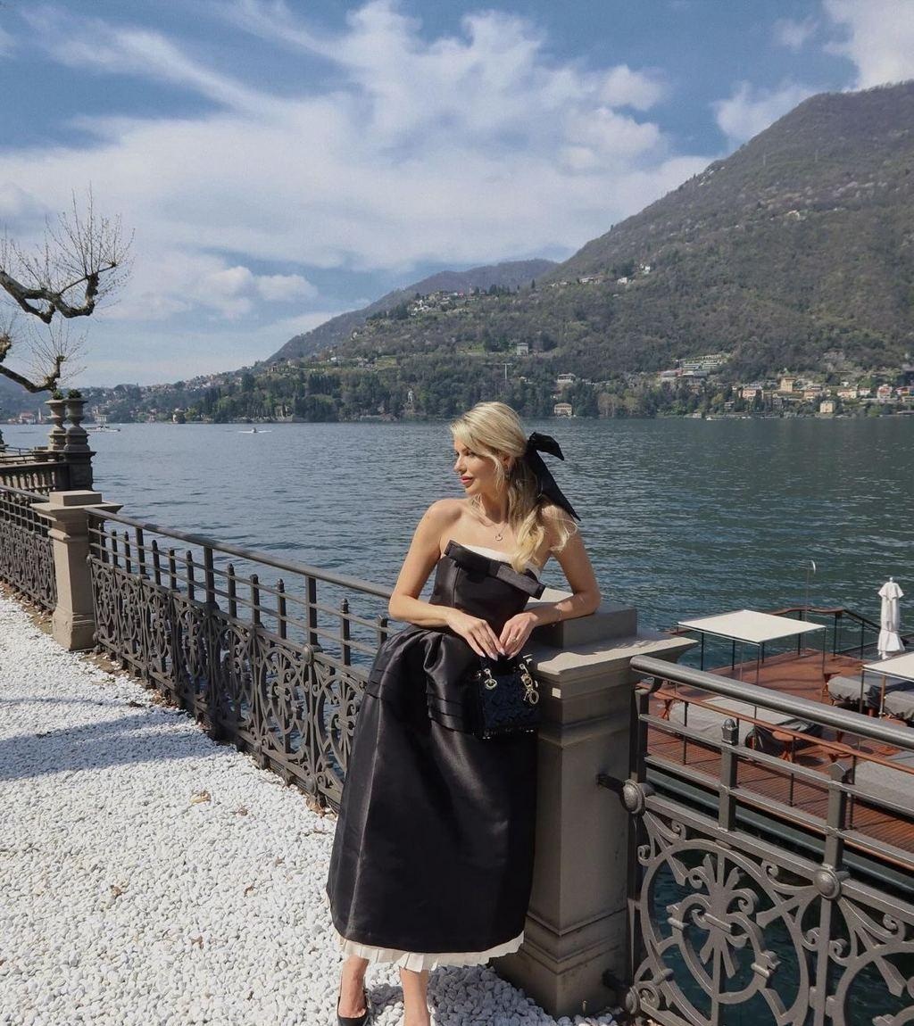 Настя привлекательная девушка из Вязников цена от 6000 руб